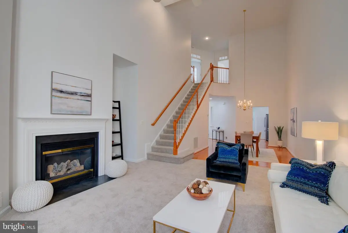 20891 Royal Villa Ter, Sterling, VA 20165 - #1
