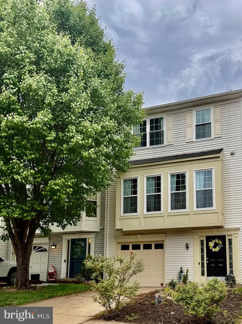 20275 Glenrobin Ter, Ashburn, VA 20147 - #2
