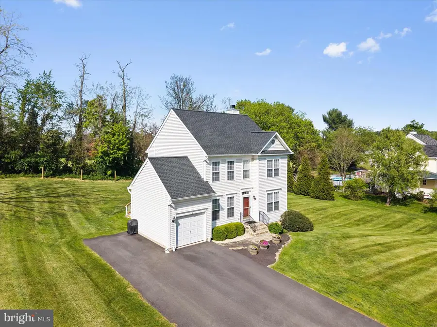 102 Delaware Ave, Hamilton, VA 20158 - #3