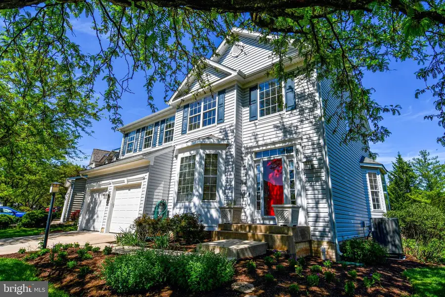 20818 Shy Beaver Ct, Ashburn, VA 20147 - #2