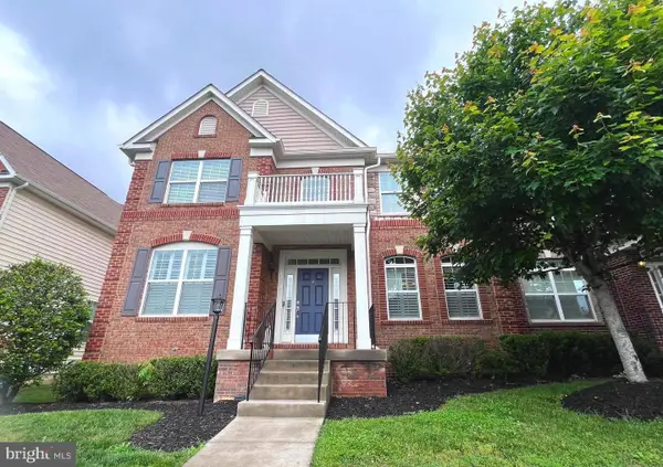 41688 Blue Grama Cir, ALDIE, VA 20105