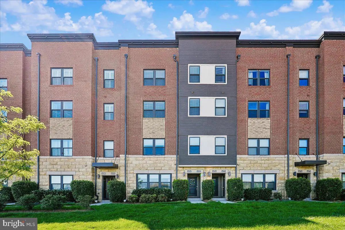 44784 Tiverton Sq, Ashburn, VA 20147 - #1