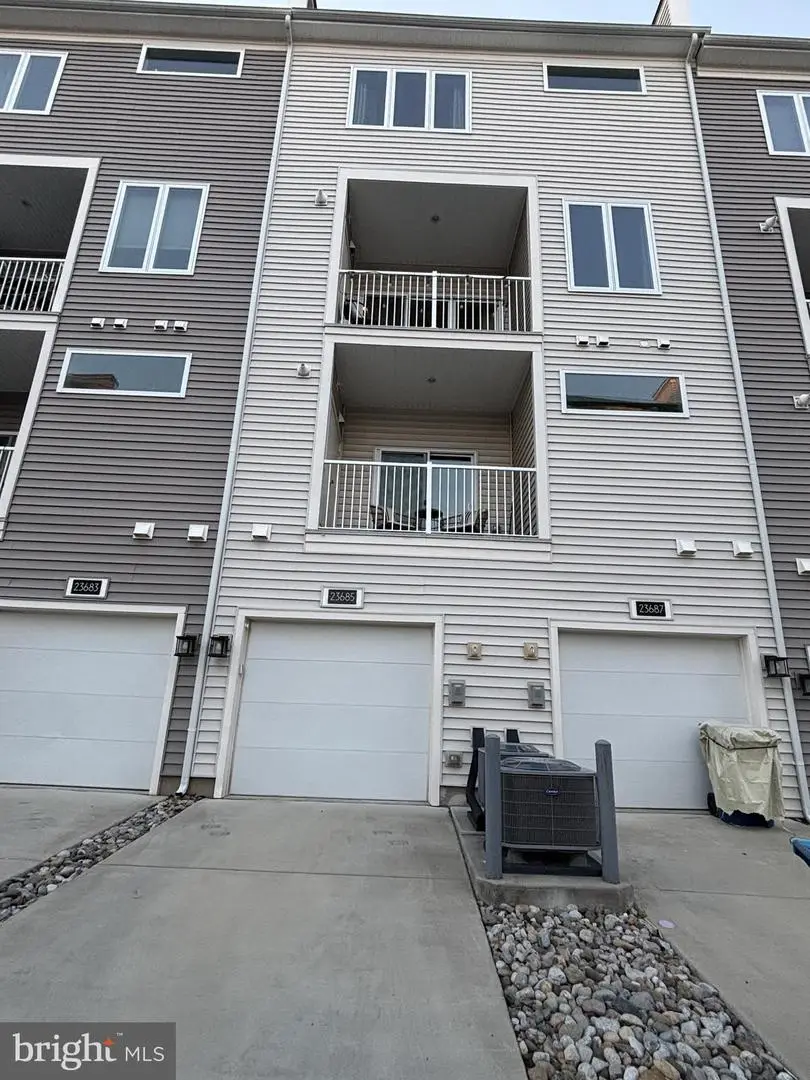 23685 Hopewell Manor Ter, Ashburn, VA 20148 - #3