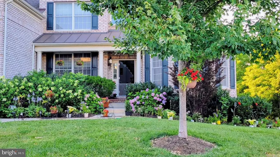 43341 Barnstead Dr, Ashburn, VA 20148 - #3