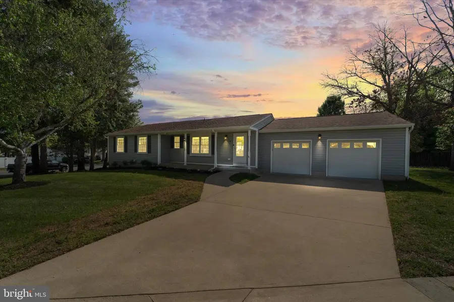 114 Birch St Ne, Leesburg, VA 20176 - #2