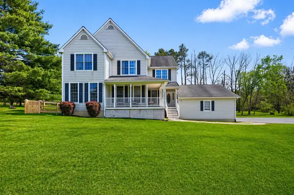 29 S Church St, LOVETTSVILLE, VA 20180