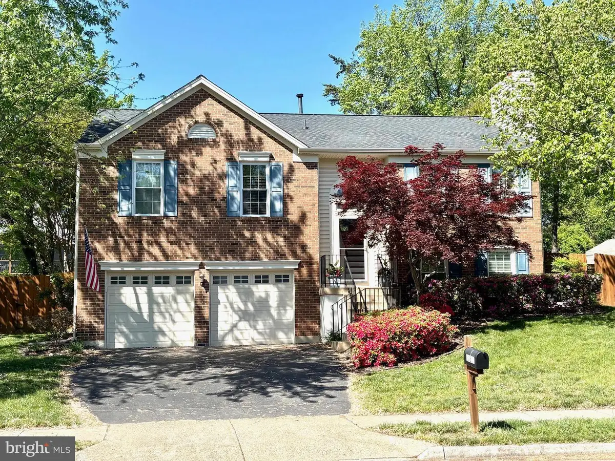 20617 Preakness Ct, Ashburn, VA 20147 - #1