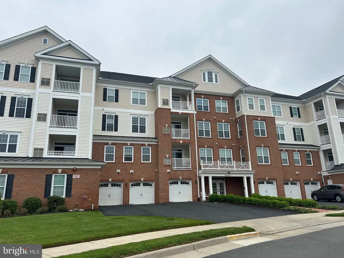 44605 York Crest Terrace #300, Ashburn, VA 20147 - #1