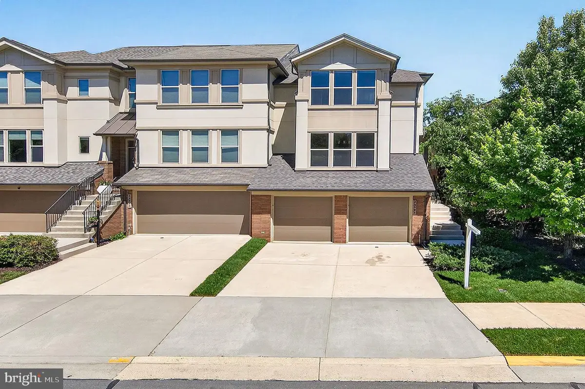 23394 Evening Primrose, Ashburn, VA 20148 - #1