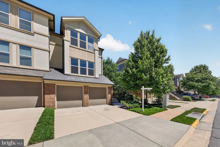 23394 Evening Primrose, Ashburn, VA 20148 - #3