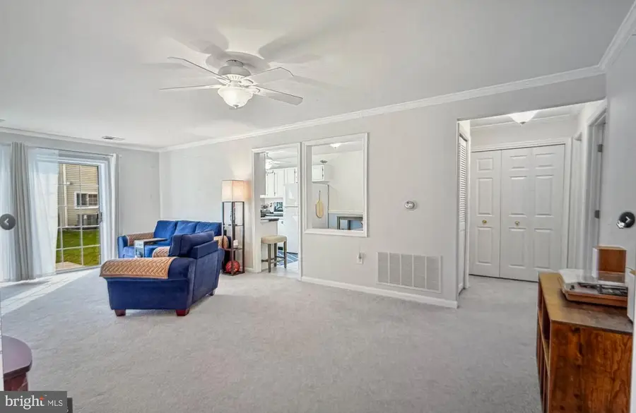 1130 Huntmaster Ter Ne #102, Leesburg, VA 20176 - #2