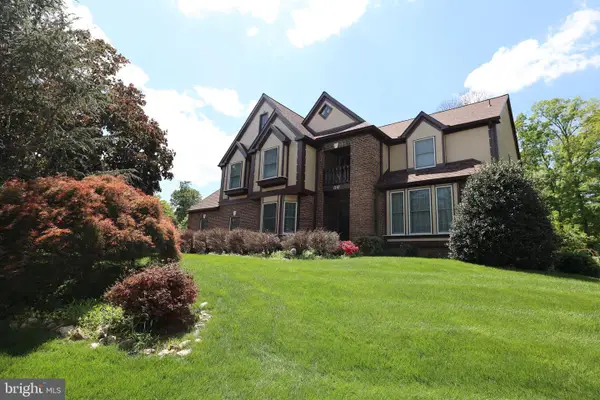 36 Rutherford Cir, STERLING, VA 20165