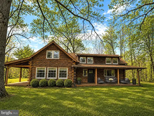 35745 Snickersville Tpke, PURCELLVILLE, VA 20132