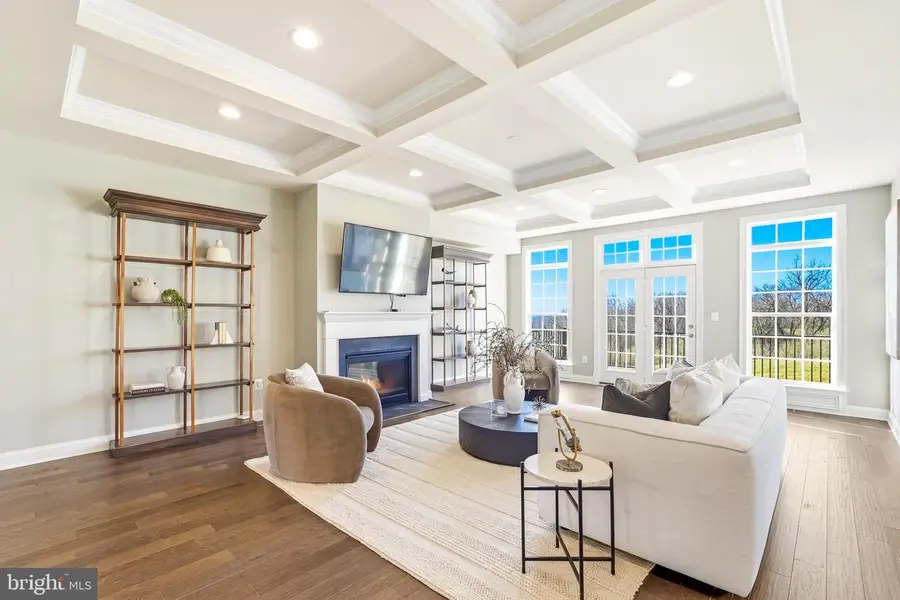 16217 Waterford Crest Pl, Paeonian Springs, VA 20129 - #3