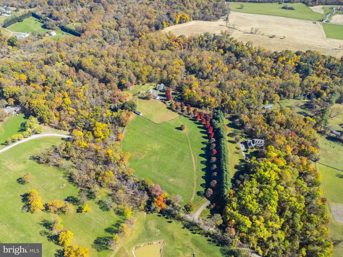 20958 Beaverdam Bridge Rd, Middleburg, VA 20117 - #1
