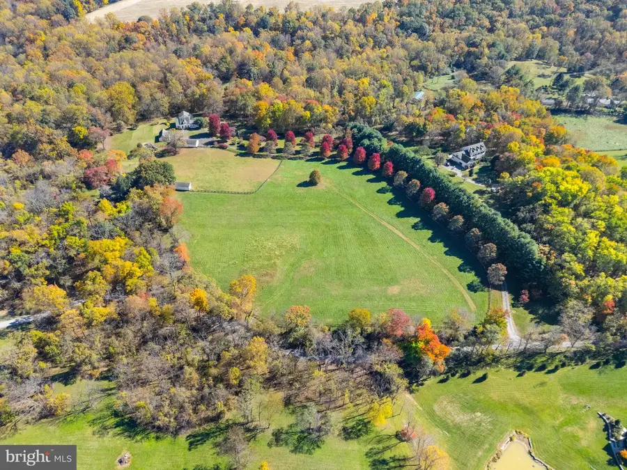20958 Beaverdam Bridge Rd, Middleburg, VA 20117 - #3