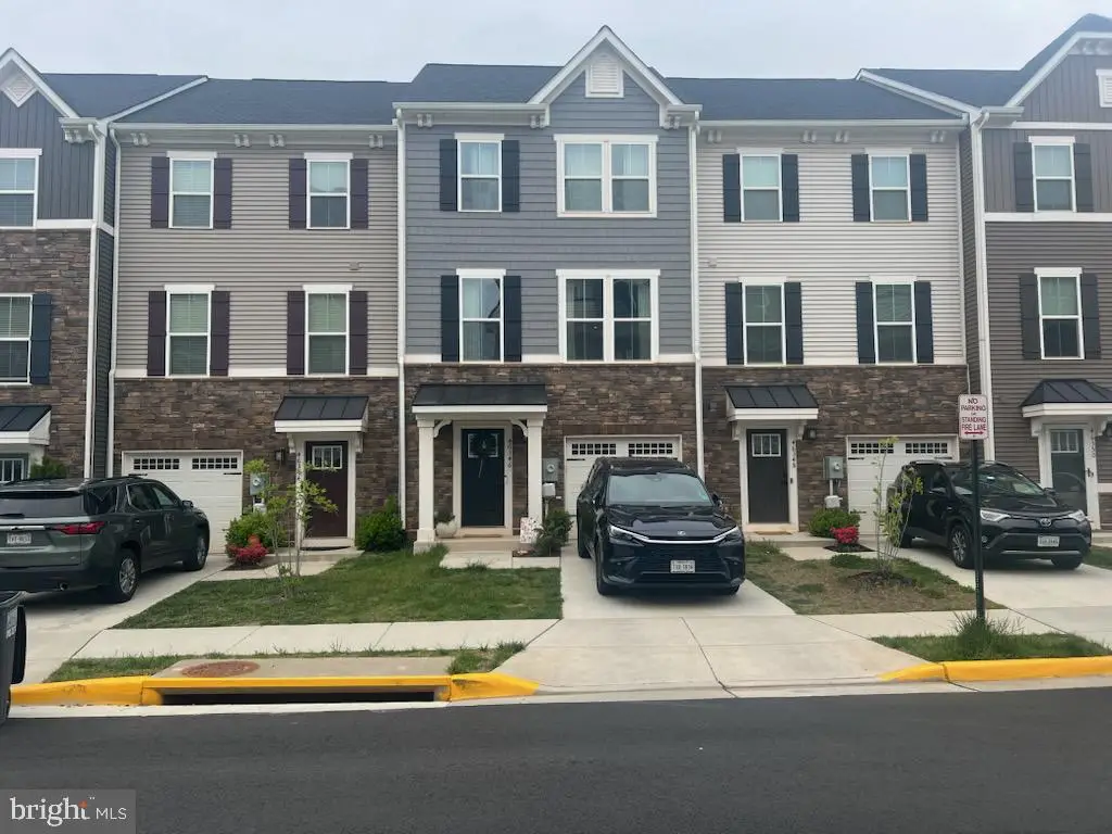 46346 Mount Kellogg Ter, Sterling, VA 20164 - #1
