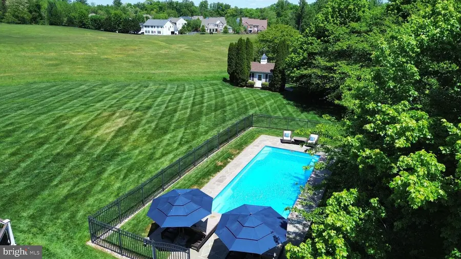 24266 Sunny Meadow Ln, Aldie, VA 20105 - #2