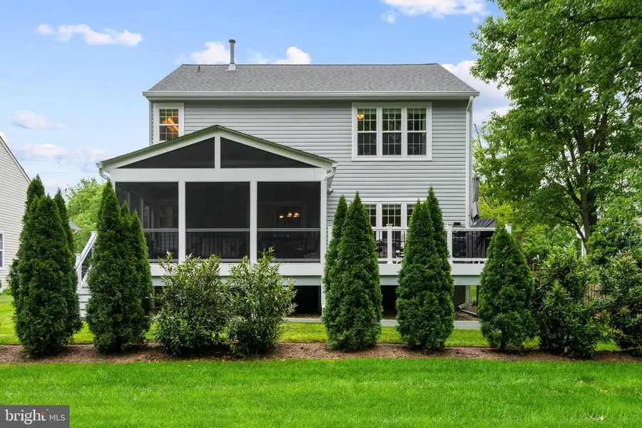 21397 Springwell Dr, Ashburn, VA 20148 - #2