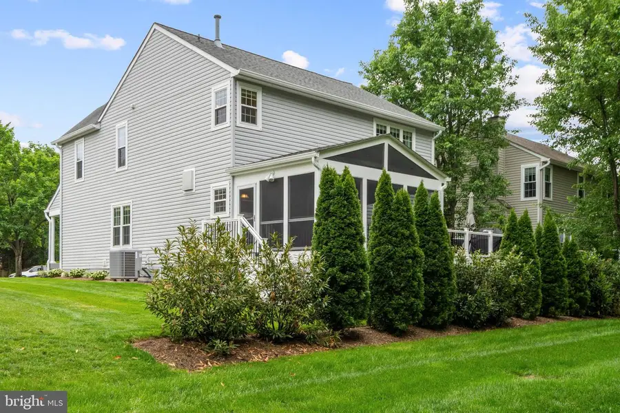 21397 Springwell Dr, Ashburn, VA 20148 - #3
