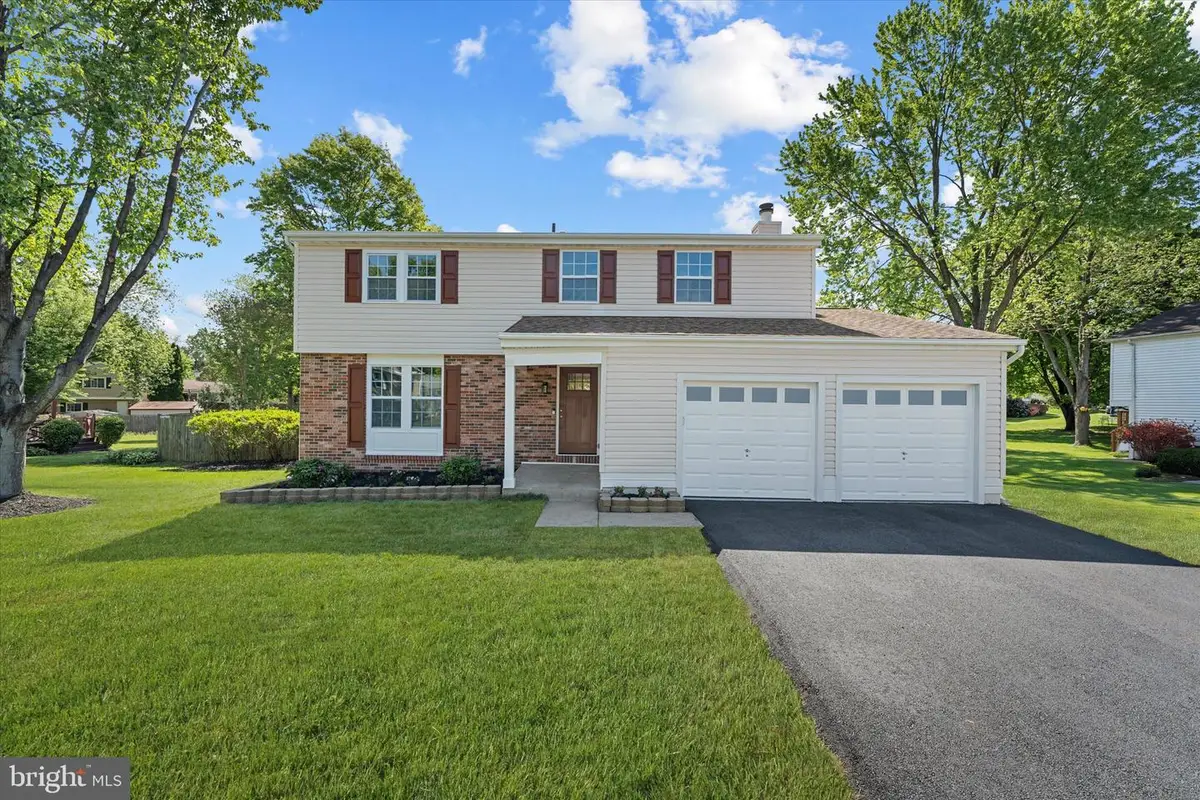 408 Cherry Ln Ne, Leesburg, VA 20176 - #1