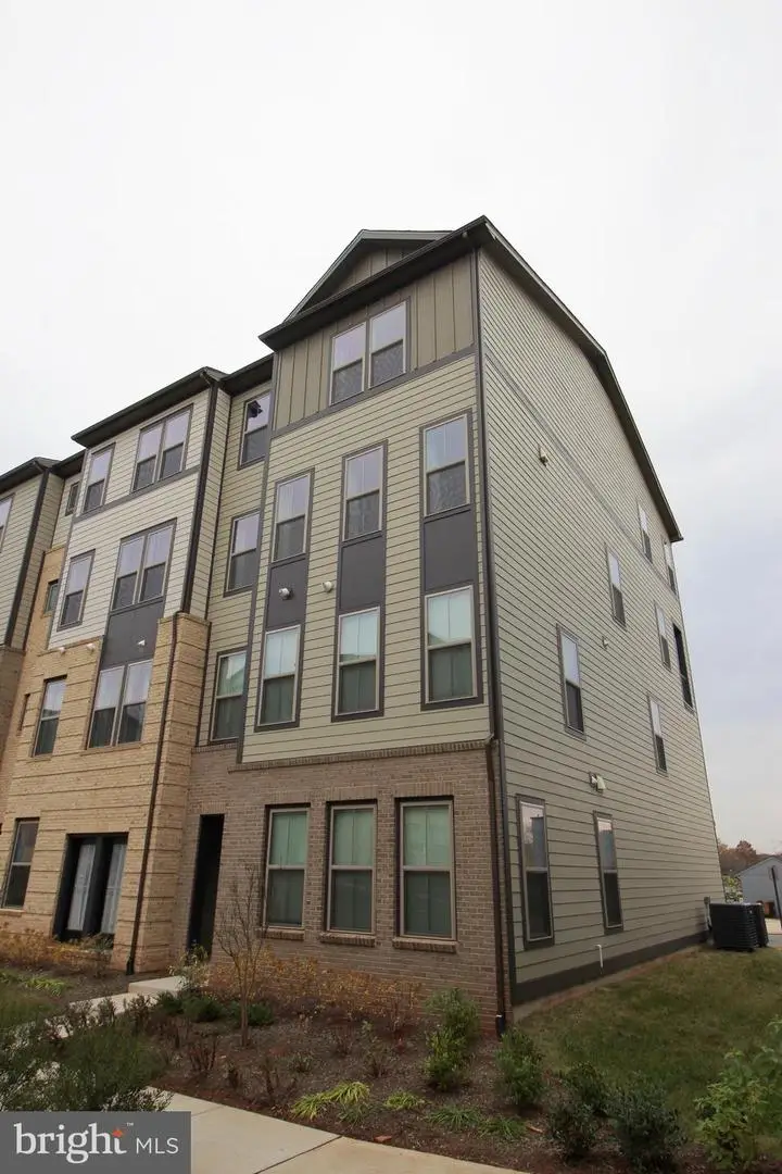 45942 Raven Ter, Sterling, VA 20165 - #2