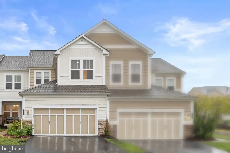 23542 Christina Ridge Sq, Ashburn, VA 20148 - #2