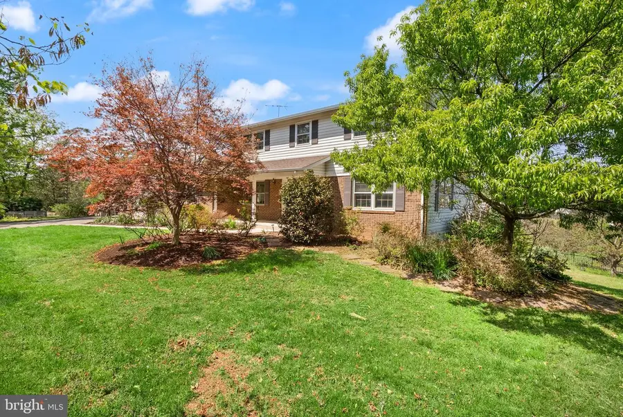 46564 E Church Rd, Sterling, VA 20164 - #2