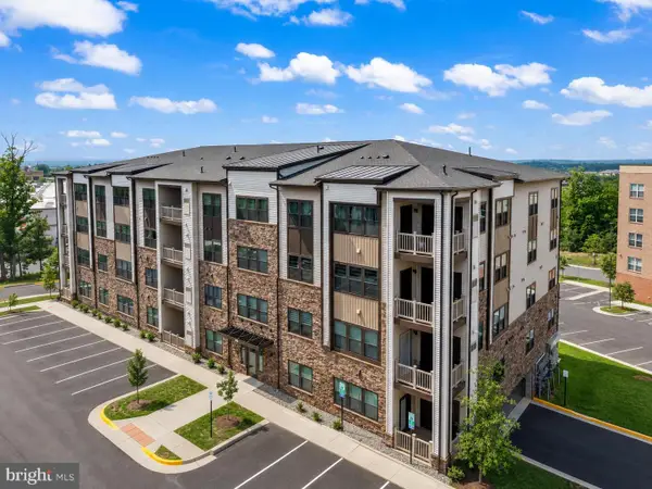 46270 Mount Allen Ter #101, STERLING, VA 20164