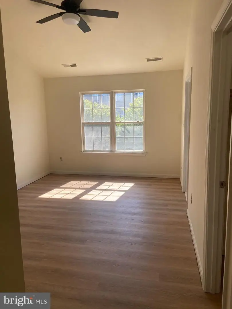42888 Golf View Dr, Chantilly, VA 20152 - #3