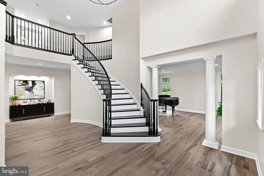 20589 Myers Pl, Leesburg, VA 20175 - #2
