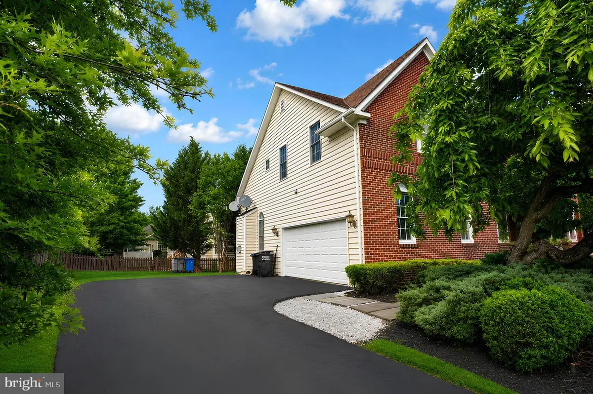42848 Sidney Pl, Ashburn, VA 20148 - #1