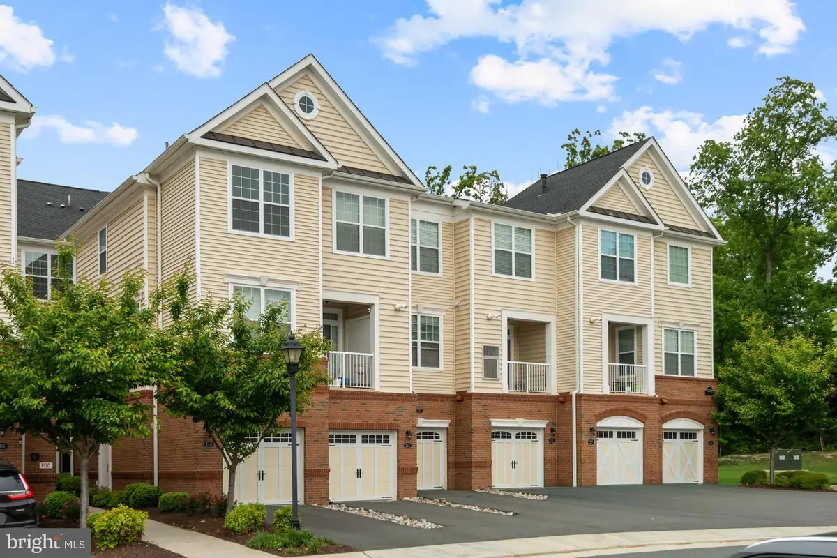 23255 Milltown Knoll Sq #111, Ashburn, VA 20148 - #1