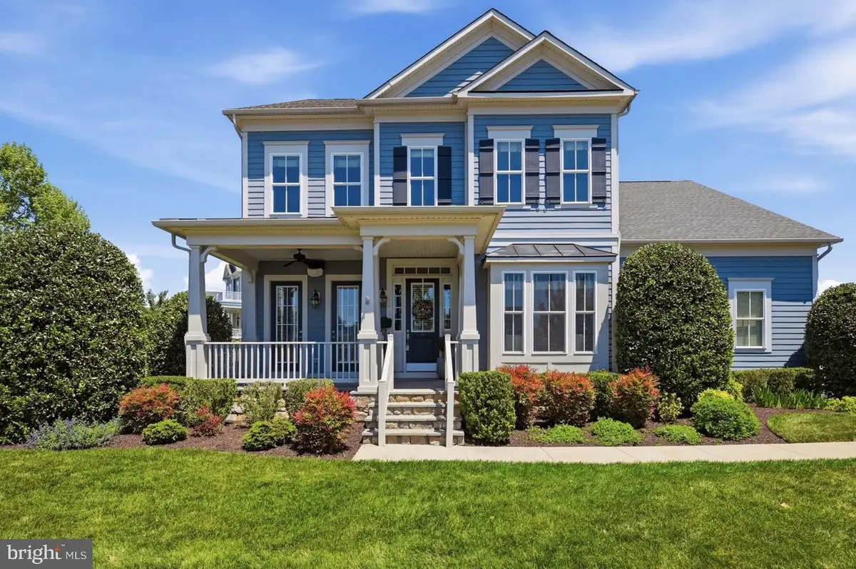 41704 Bloomfield Path St, Ashburn, VA 20148 - #1