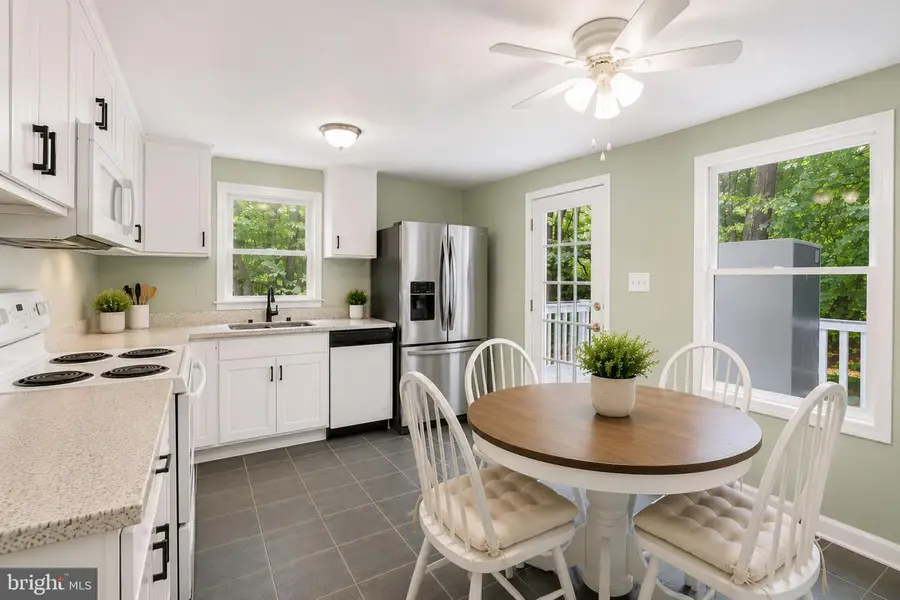 544 Rockbridge Dr Se, Leesburg, VA 20175 - #3
