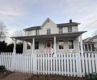 210 Cornwall St Nw, Leesburg, VA 20176 - #2