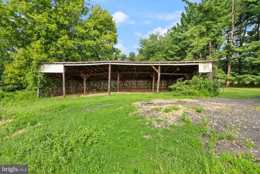 42277 Chestnut Hill Ln, Leesburg, VA 20176 - #3