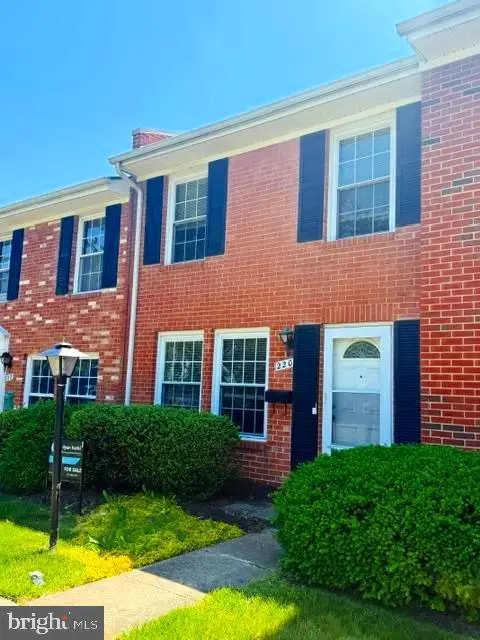 220 N Sterling Blvd, Sterling, VA 20164 - #2