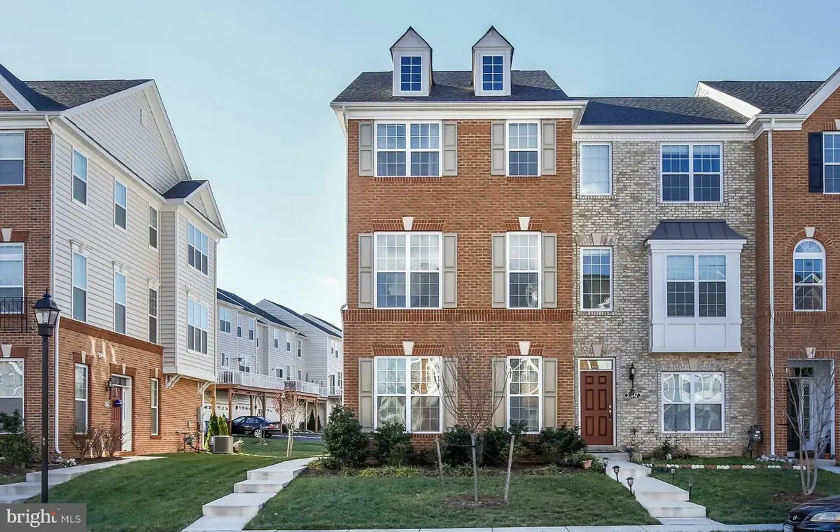 23149 Flora Mure Dr, Ashburn, VA 20148 - #1