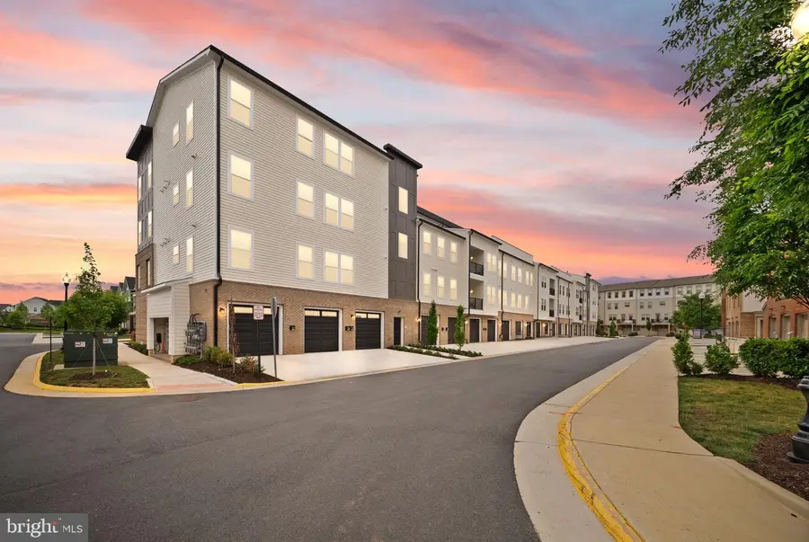 23640 Bolton Crescent Ter #403, Ashburn, VA 20148 - #2