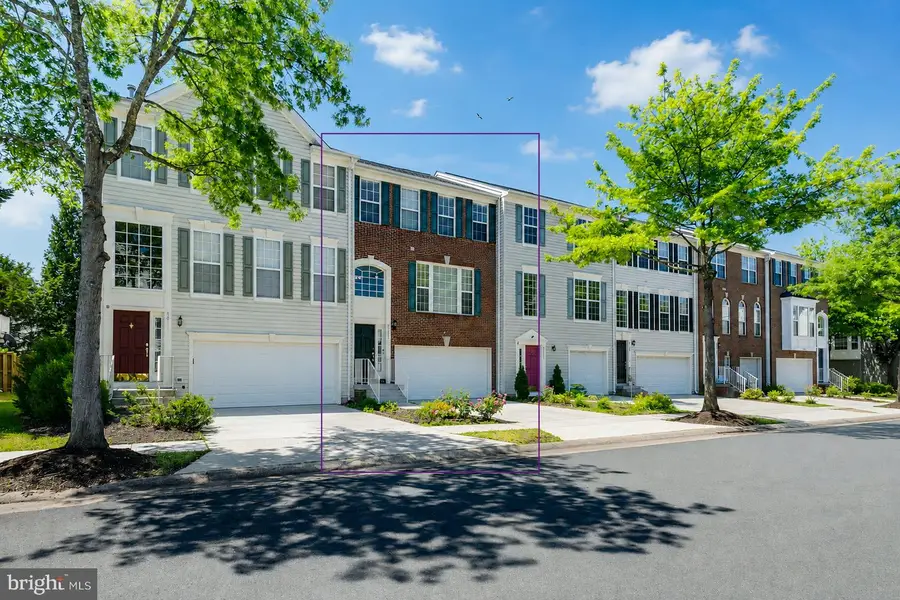 42787 Shaler St, Chantilly, VA 20152 - #3