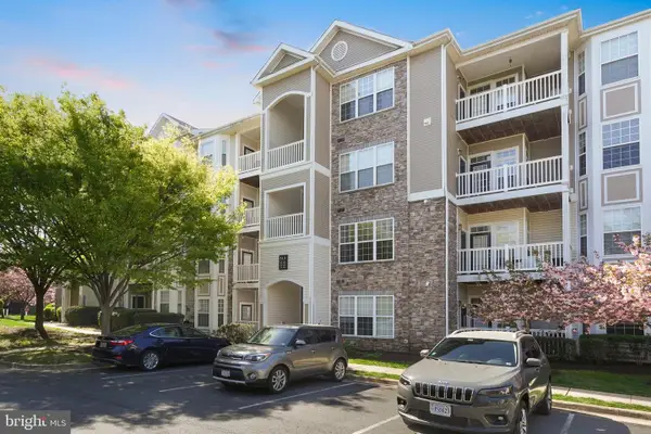 512 Sunset View Ter Se #202, LEESBURG, VA 20175