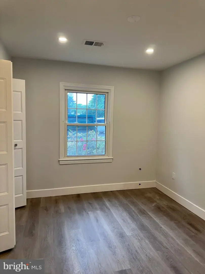 413 Harding Ct, Sterling, VA 20164 - #3