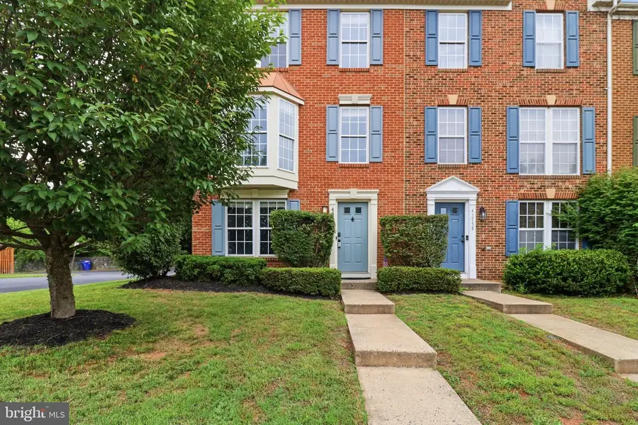 43756 Tolamac Dr, Ashburn, VA 20147 - #2