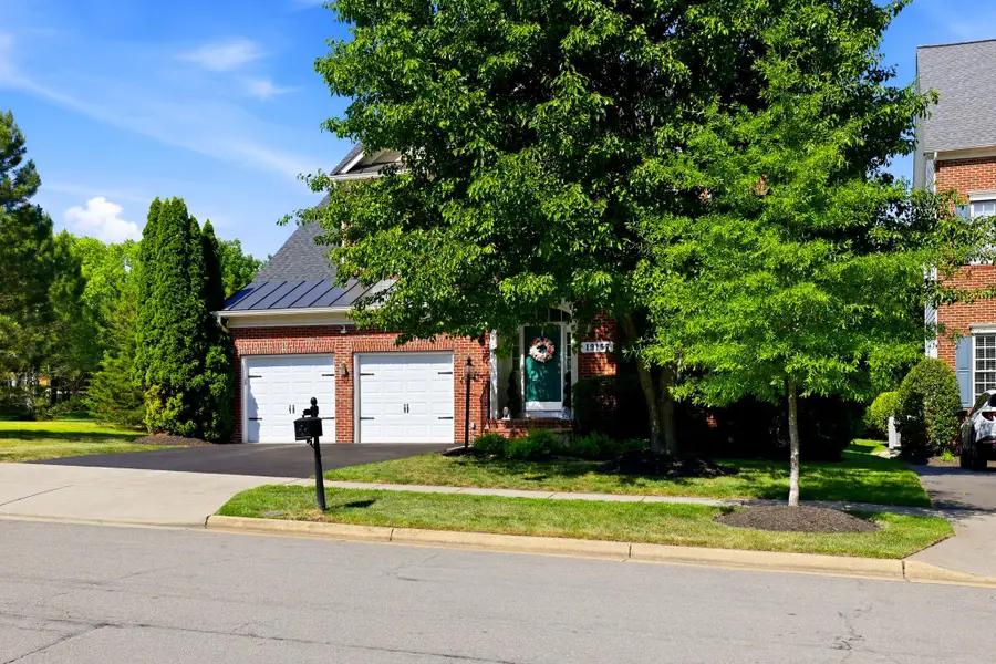 19167 Chartier Dr, Leesburg, VA 20176 - #2