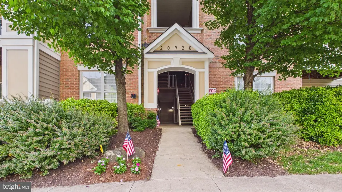 20920 Cedarpost Sq #300, Ashburn, VA 20147 - #1
