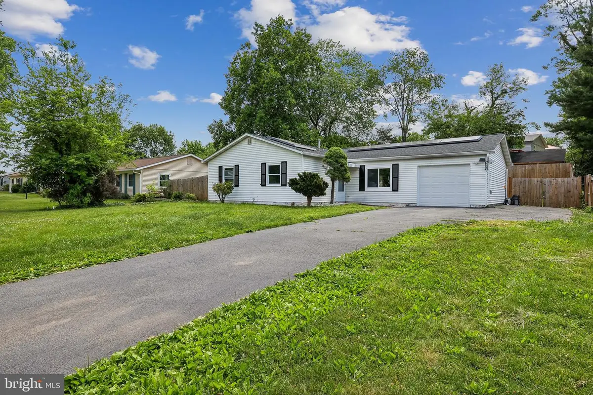 108 N Cypress Rd N, Sterling, VA 20164 - #1