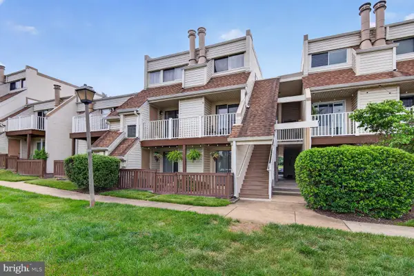 1006 Warwick Ct #b, STERLING, VA 20164