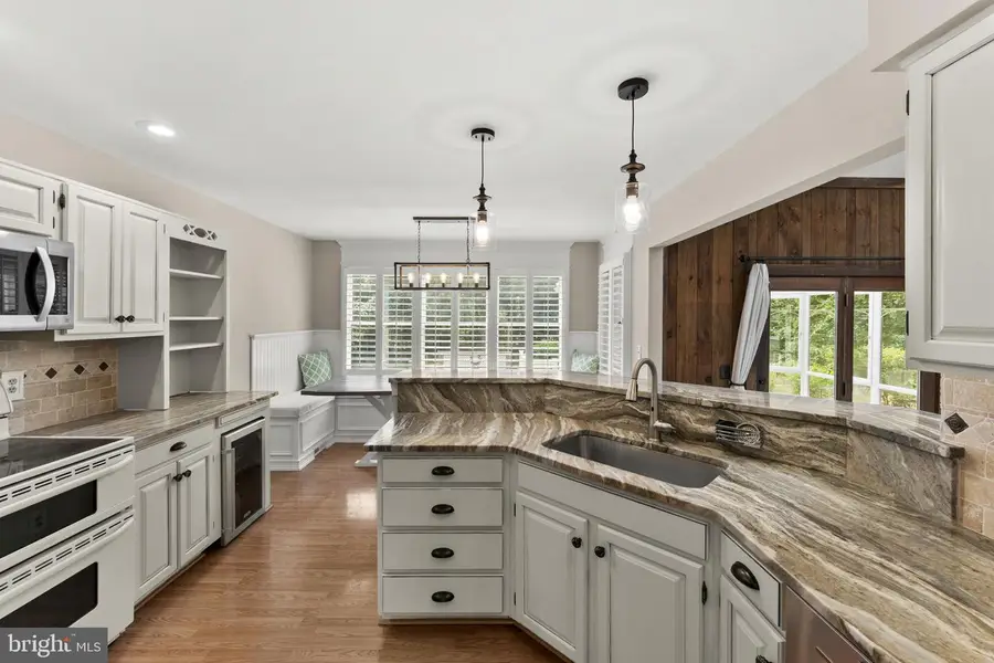 21291 Smokehouse Ct, Ashburn, VA 20147 - #3
