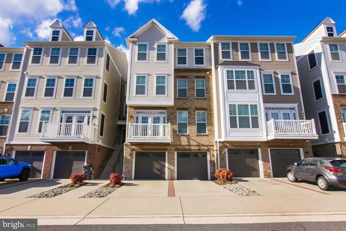 24650 Caribou Sq, Aldie, VA 20105 - #1